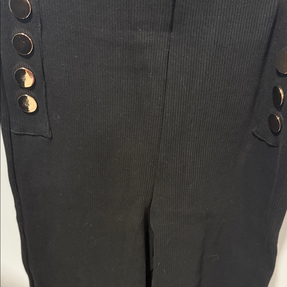 Chic Black Women's Skinny Jumpsuit - Picture 12 of 13
